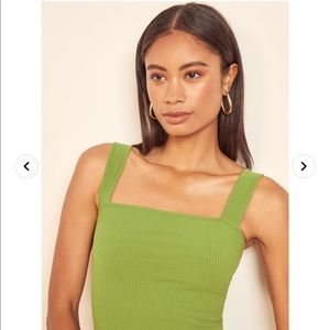 NWOT Reformation Canyon Top, Avocado S